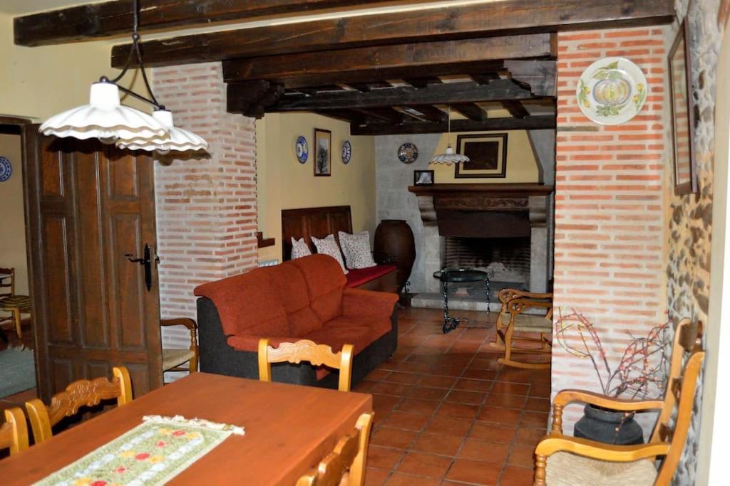Granja De Cantarinas Ciudad-Rodrigo エクステリア 写真